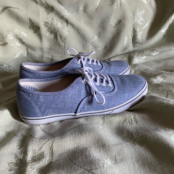 Blue Vans Size 9 - Picture 2 of 5